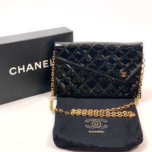 AUTH Chanel Quilted Patent Black Chain Clutch RARE
